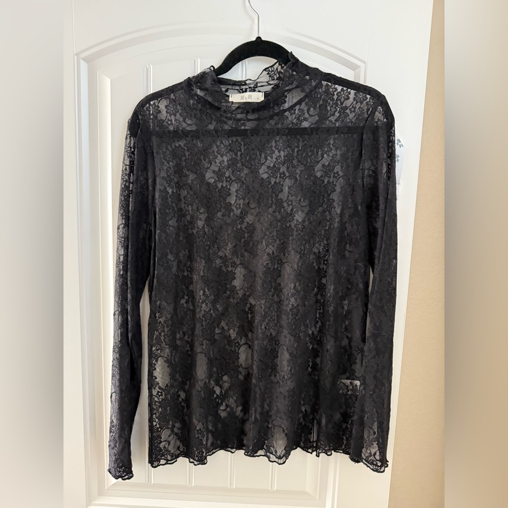 Zoe Black Lace Top